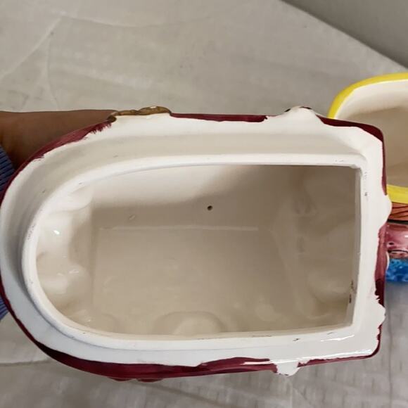 NOAH'S ARK COOKIE JAR; EXPRESS PRODUCTIONS IN LISLE, ILLINOIS - Picture 10 of 15